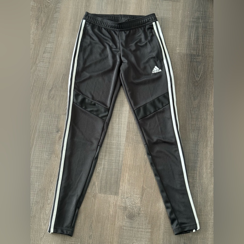 Adidas AEROREADY pants